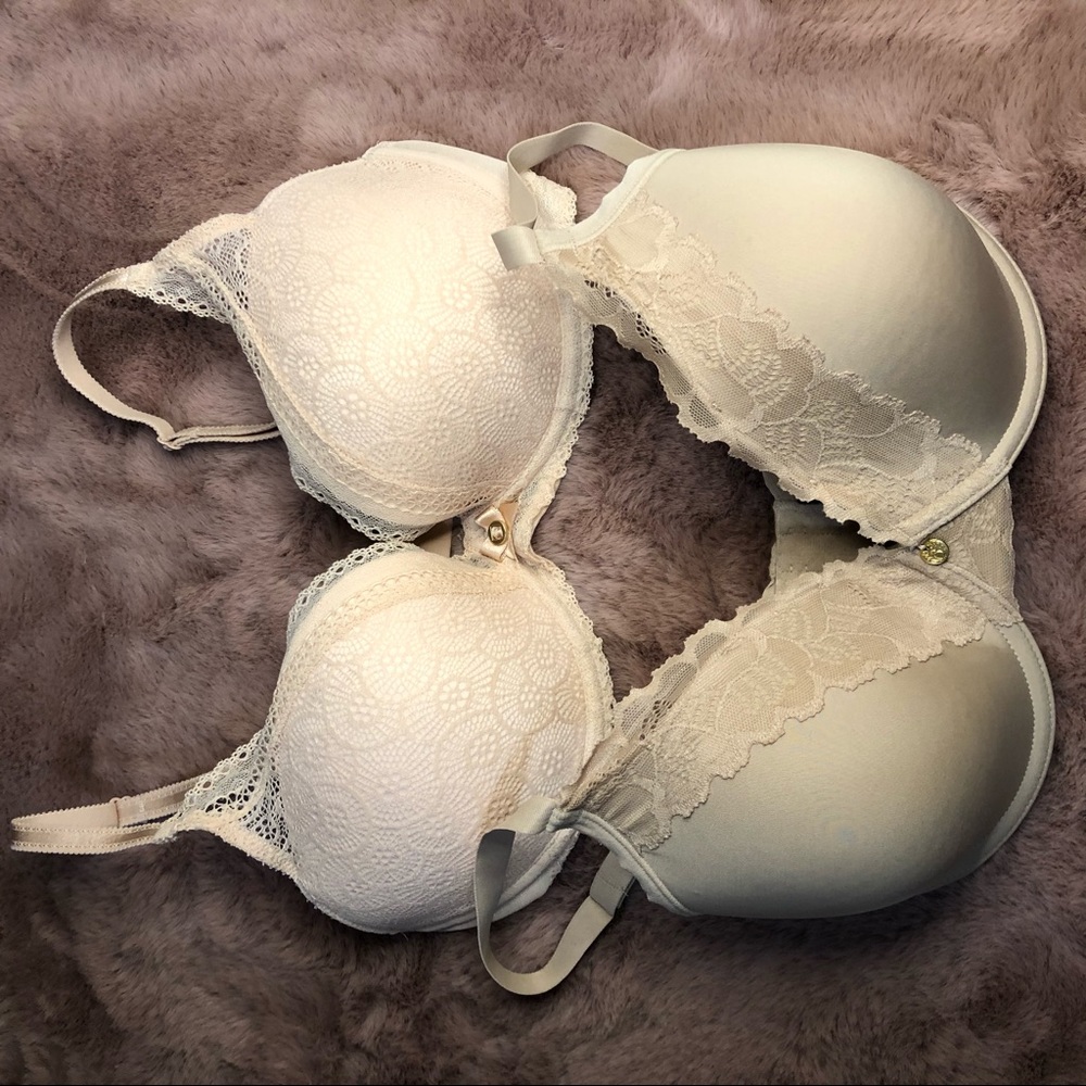 Bundle of 2 32DD bras